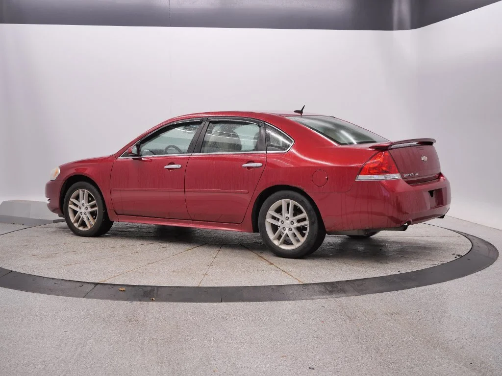 Used 2014 Red Chevrolet LT image 3