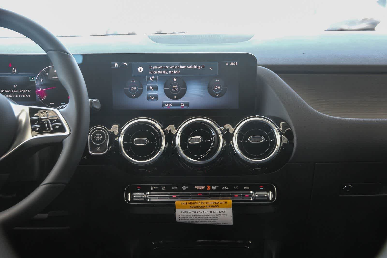 New 2026 Polar White Mercedes-Benz GLA 250 image 14