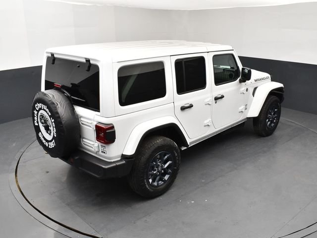 New 2026 Bright White Clear-Coat Exterior Paint Jeep 85th Anniversary Edition image 18
