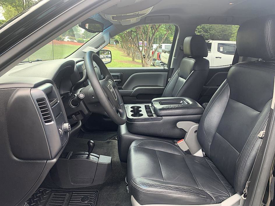 Used 2016 Onyx Black GMC Base image 10