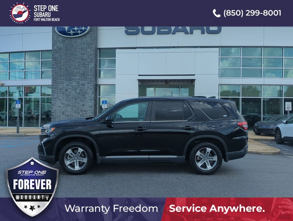 Used 2025 Black Honda EX-L image 4