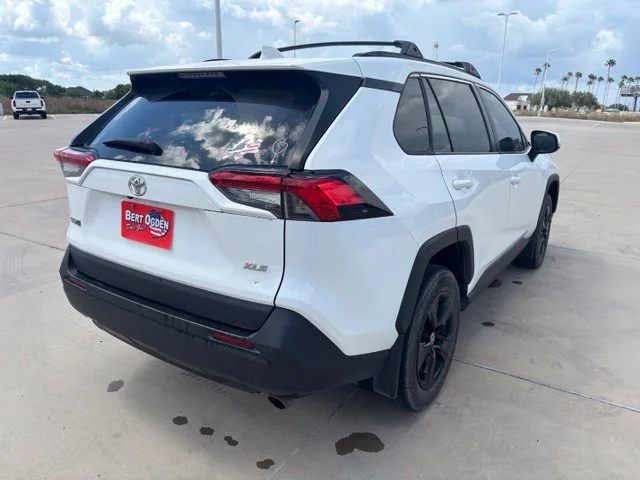 Used 2023 White Toyota XLE image 6