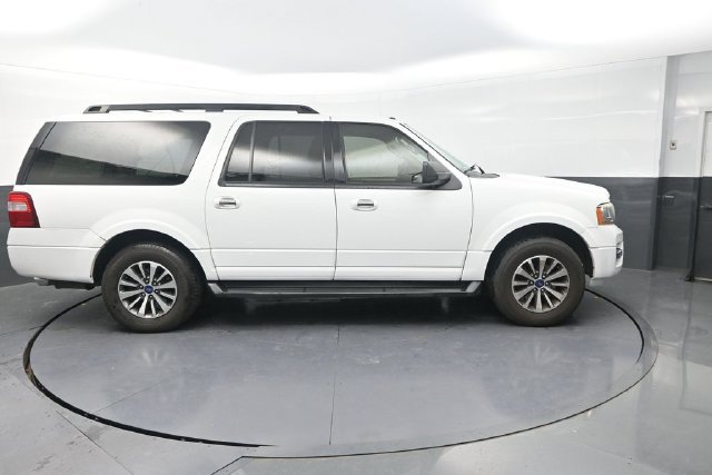 Used 2017 White Ford XLT image 9