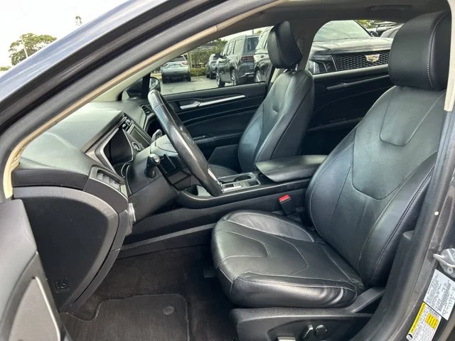 Used 2020 Gray Ford Titanium image 30