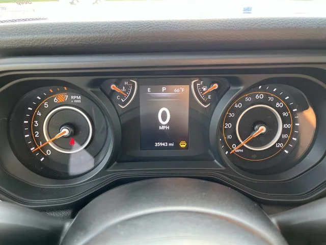 Used 2025 White Jeep Sport S image 34