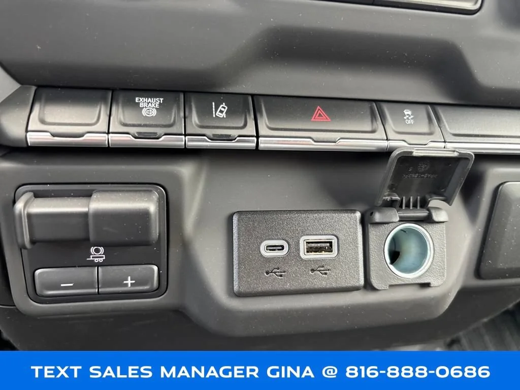 2025 GMC Sierra 2500HD Pro - Photo 24