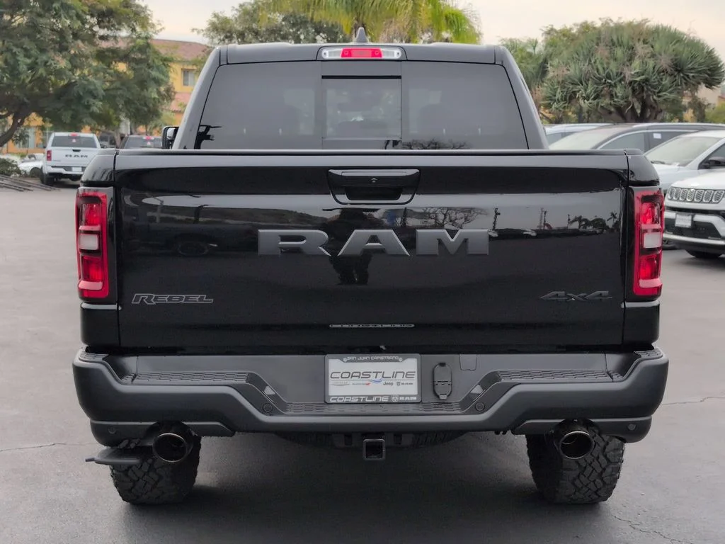 New 2026 Diamond Black Crystal Pearl-Coat Exterior Paint RAM Rebel image 6