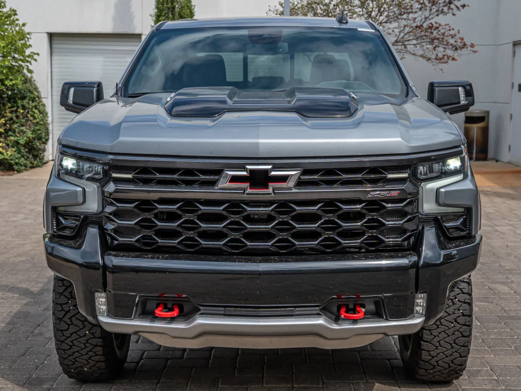 Used 2024 Sterling Gray Metallic Chevrolet ZR2 image 2