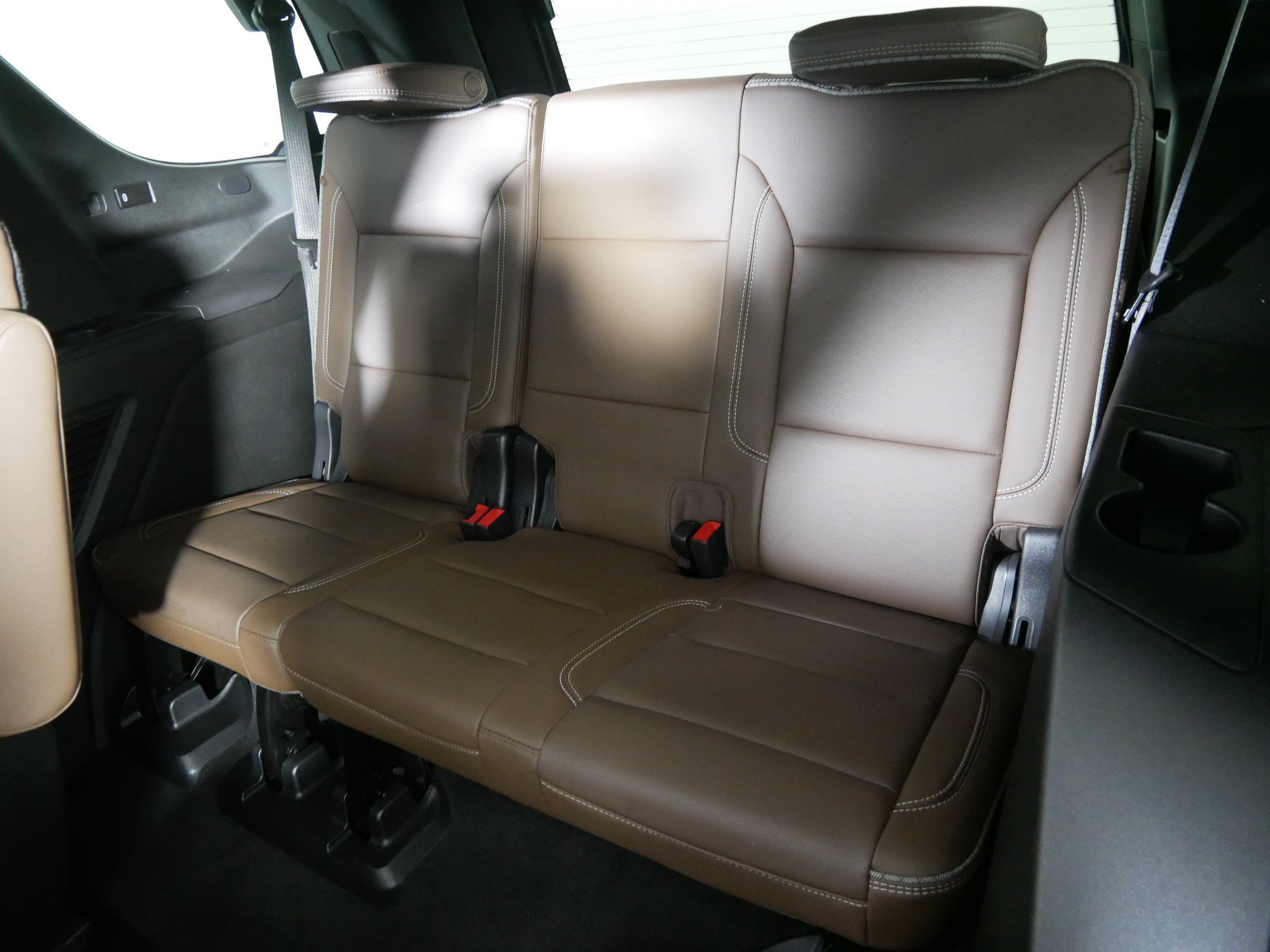 Used 2022 Cherry Red Tintcoat Chevrolet High Country image 33