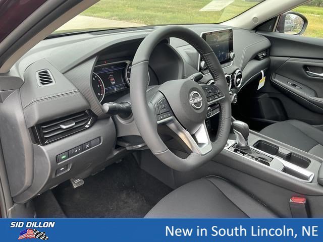 2025 Nissan Sentra SV - Photo 6