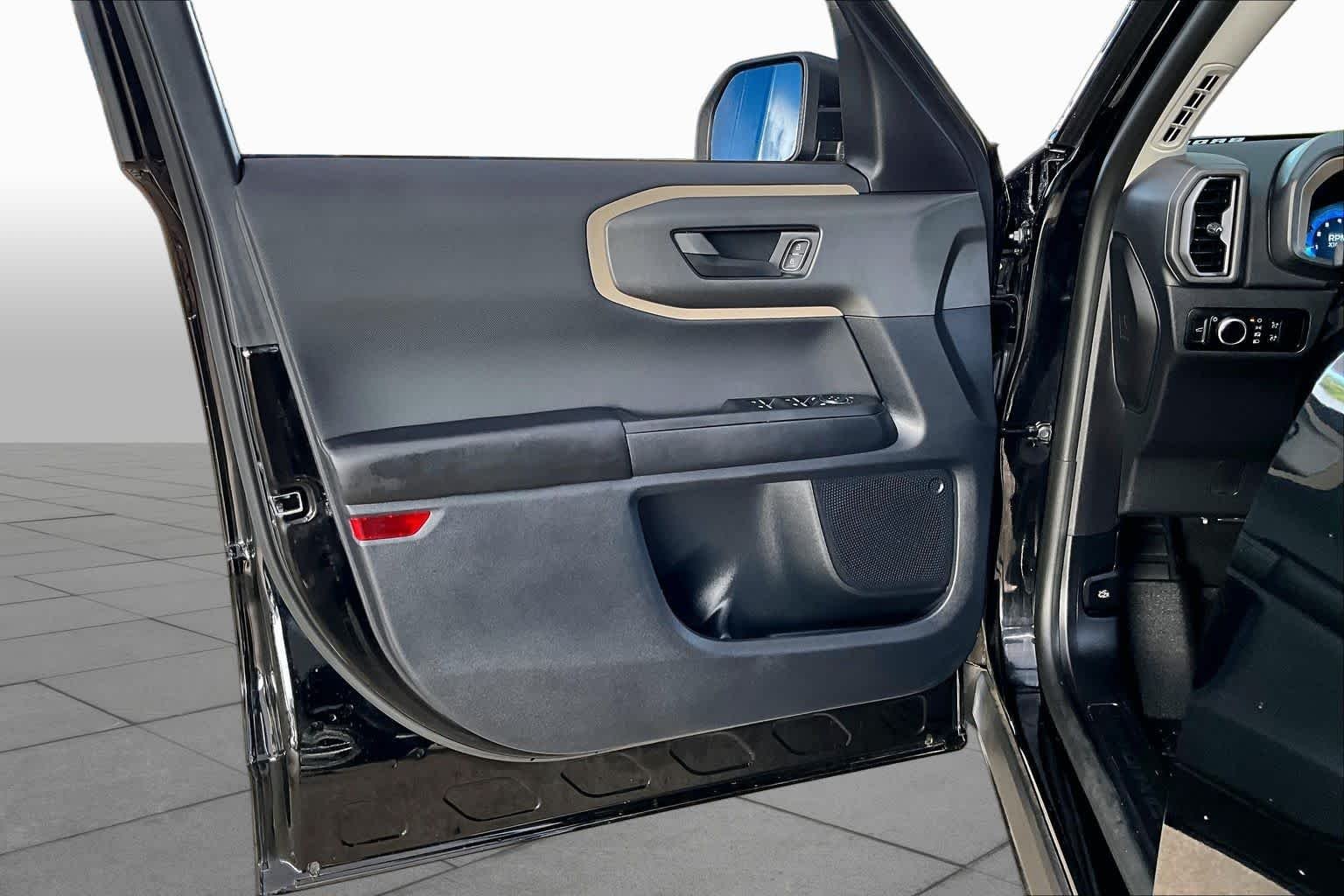 Used 2025 Shadow Black Ford Big Bend image 22