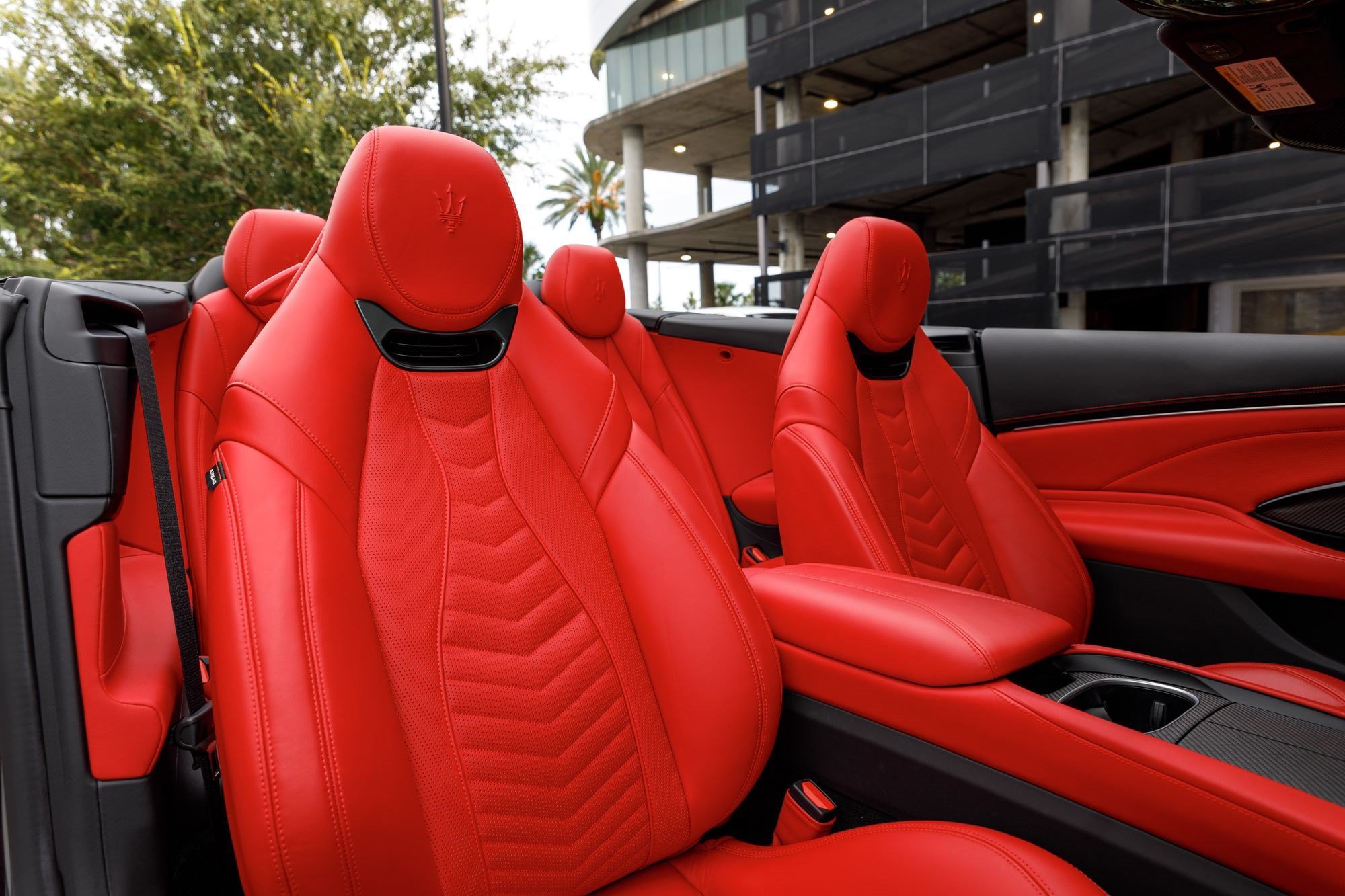 Used 2024 Nero Assoluto Maserati Trofeo image 13