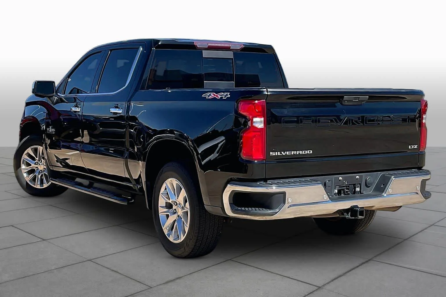 Used 2021 Black Chevrolet LTZ image 12