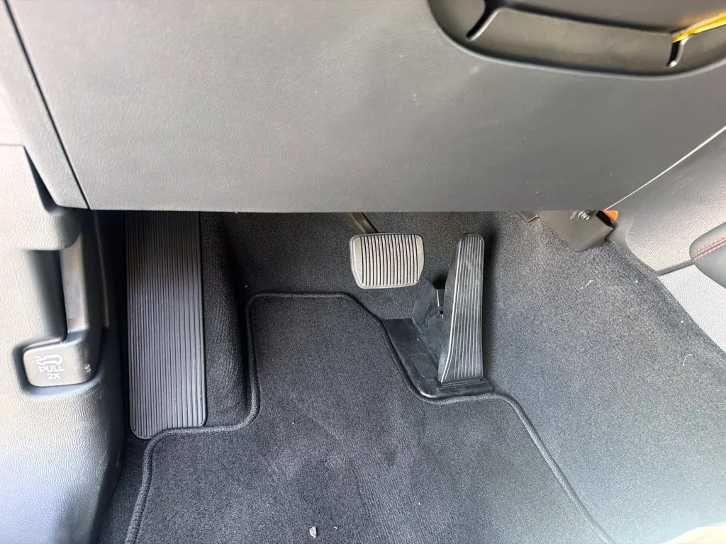 New 2027 Avalanche Gray Ford ST image 24