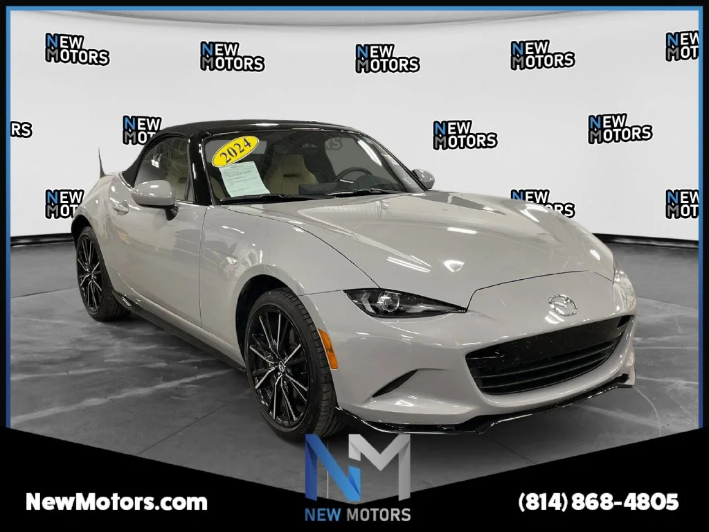 Used 2024 Aero Gray Mazda Grand Touring image 7