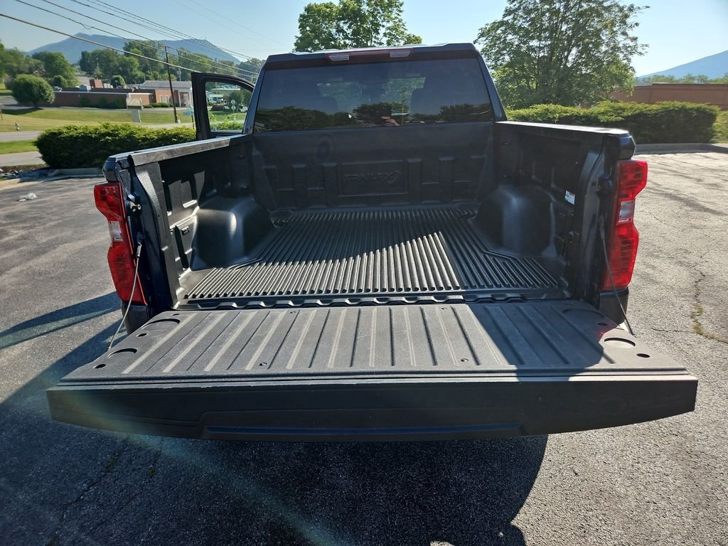 Used 2023 Blue Chevrolet LT image 24