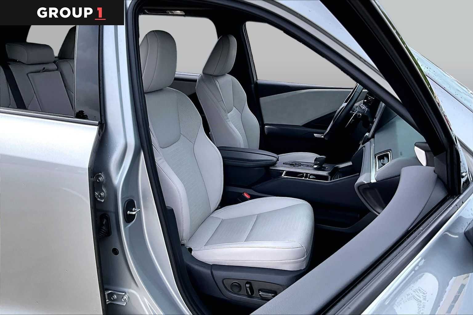 Used 2025 Celestial Silver Metallic Lexus Premium image 8