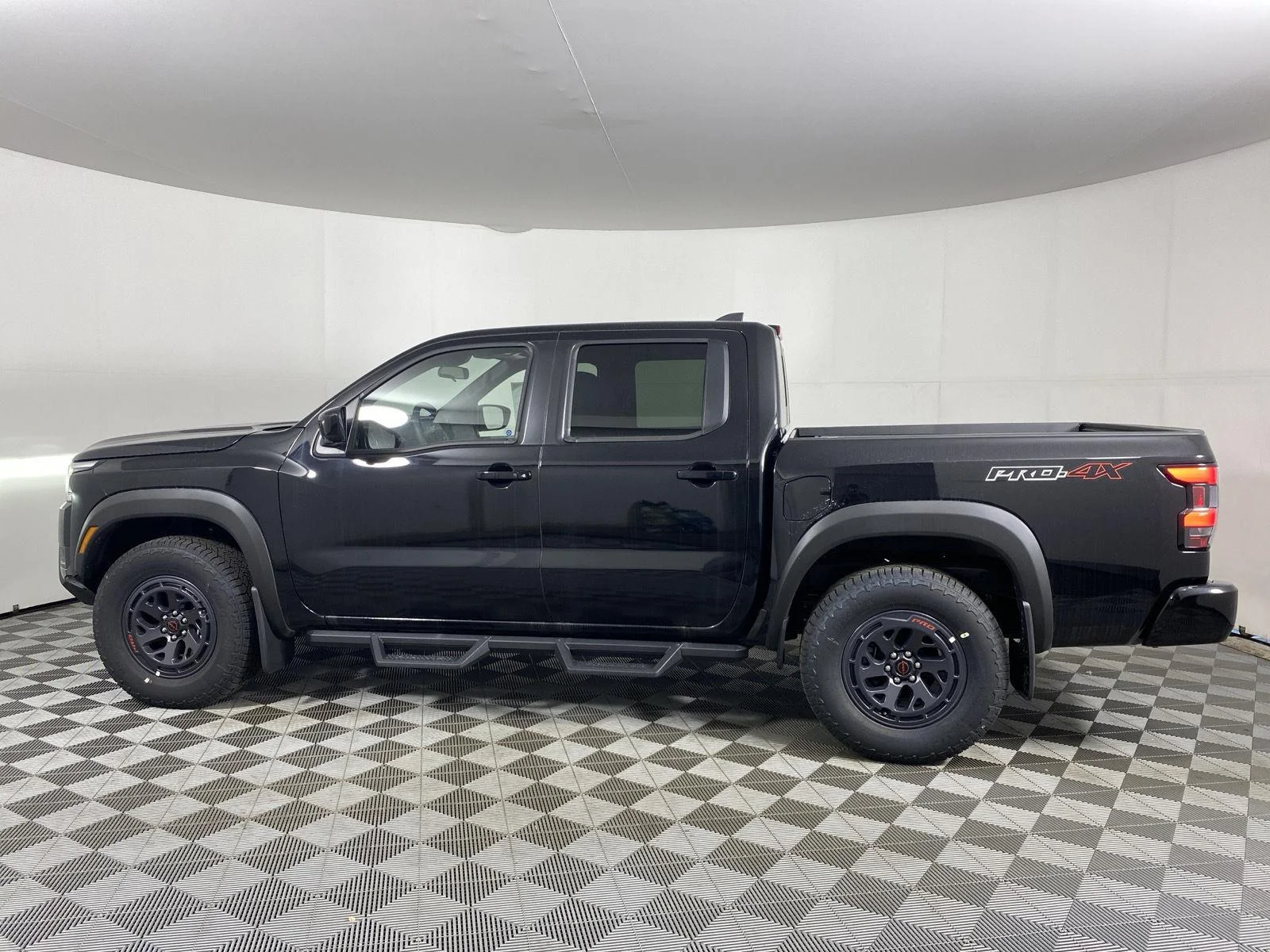 2026 Nissan Frontier PRO-4X - Photo 15