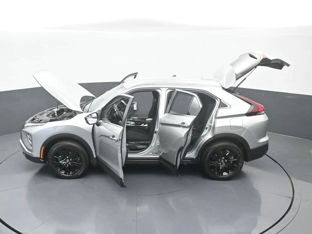 New 2026 Silver Mitsubishi LE 1.5T S-AWC image 64