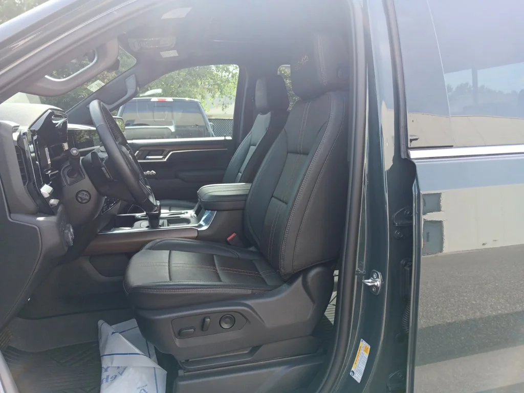 Used 2026 Cypress Gray Chevrolet High Country image 27