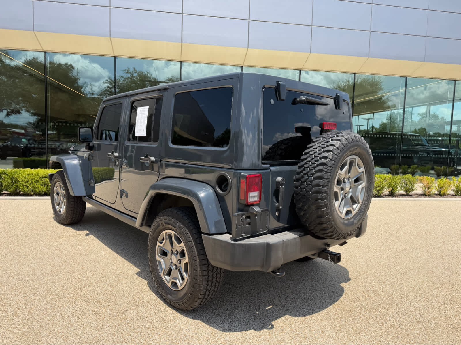 Used 2016 Rhino Clearcoat Jeep Rubicon image 6