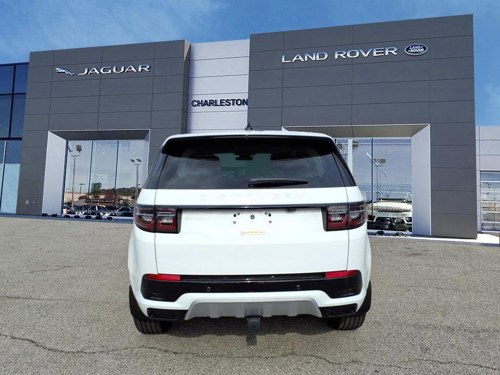 2025 Land Rover Discovery Sport S photo 2