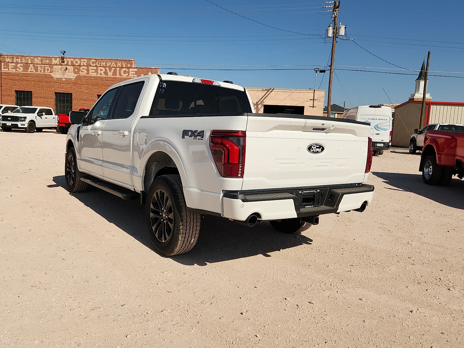 New 2026 Star White Metallic Tri-Coat Ford Lariat image 5