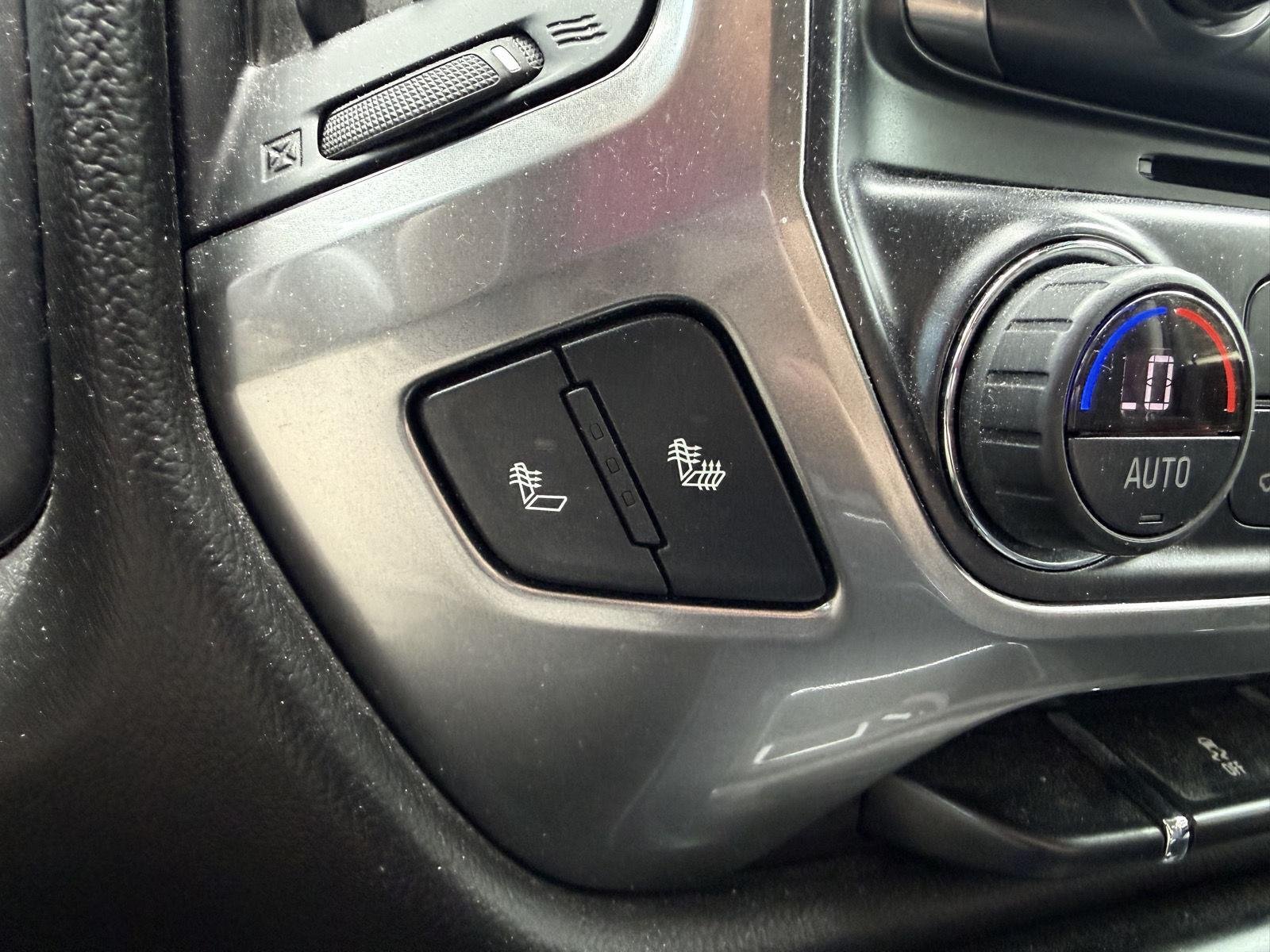 Used 2018 Black Chevrolet LT image 4