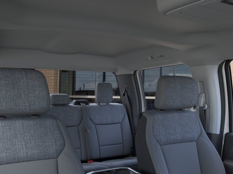 New 2026 Oxford White Ford XLT image 23