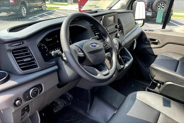 2025 Ford Transit Van Base - Photo 19