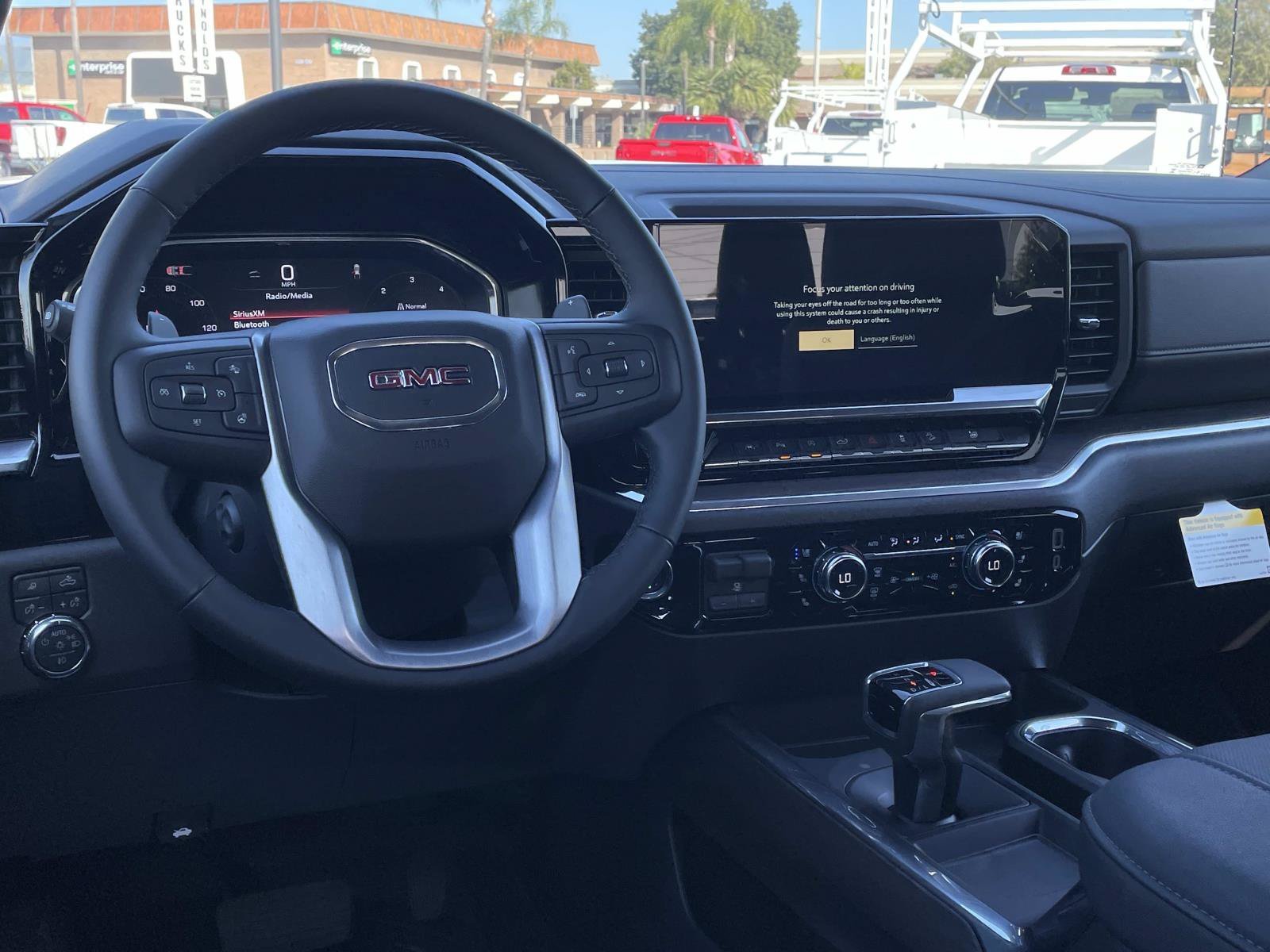 2026 GMC Sierra 1500 SLT - Photo 9