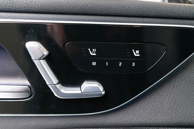 Certified Used 2025 Gray Mercedes-Benz GLC 300 image 20