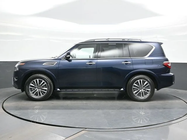 Used 2023 Blue Nissan SL image 4