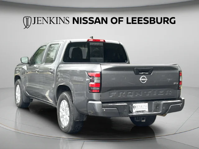 Used 2023 Gray Nissan SV image 10