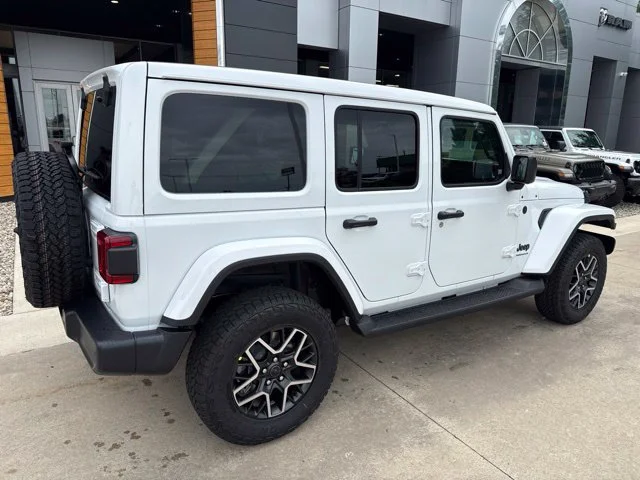 New 2027 White Jeep Sahara image 3