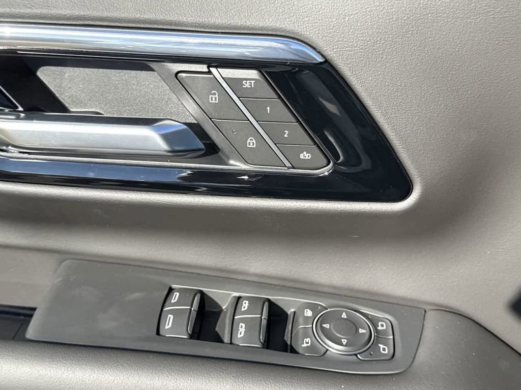 2026 Chevrolet Tahoe Premier - Photo 20