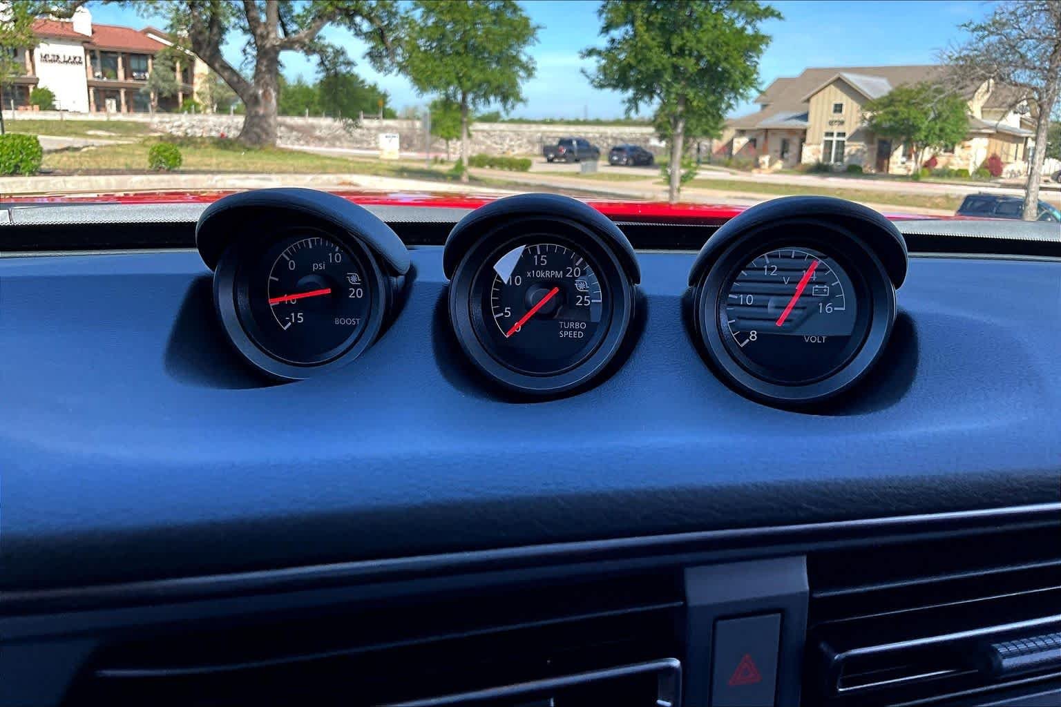 New 2026 Solid Red / Super Black Two-tone Nissan Performance image 20