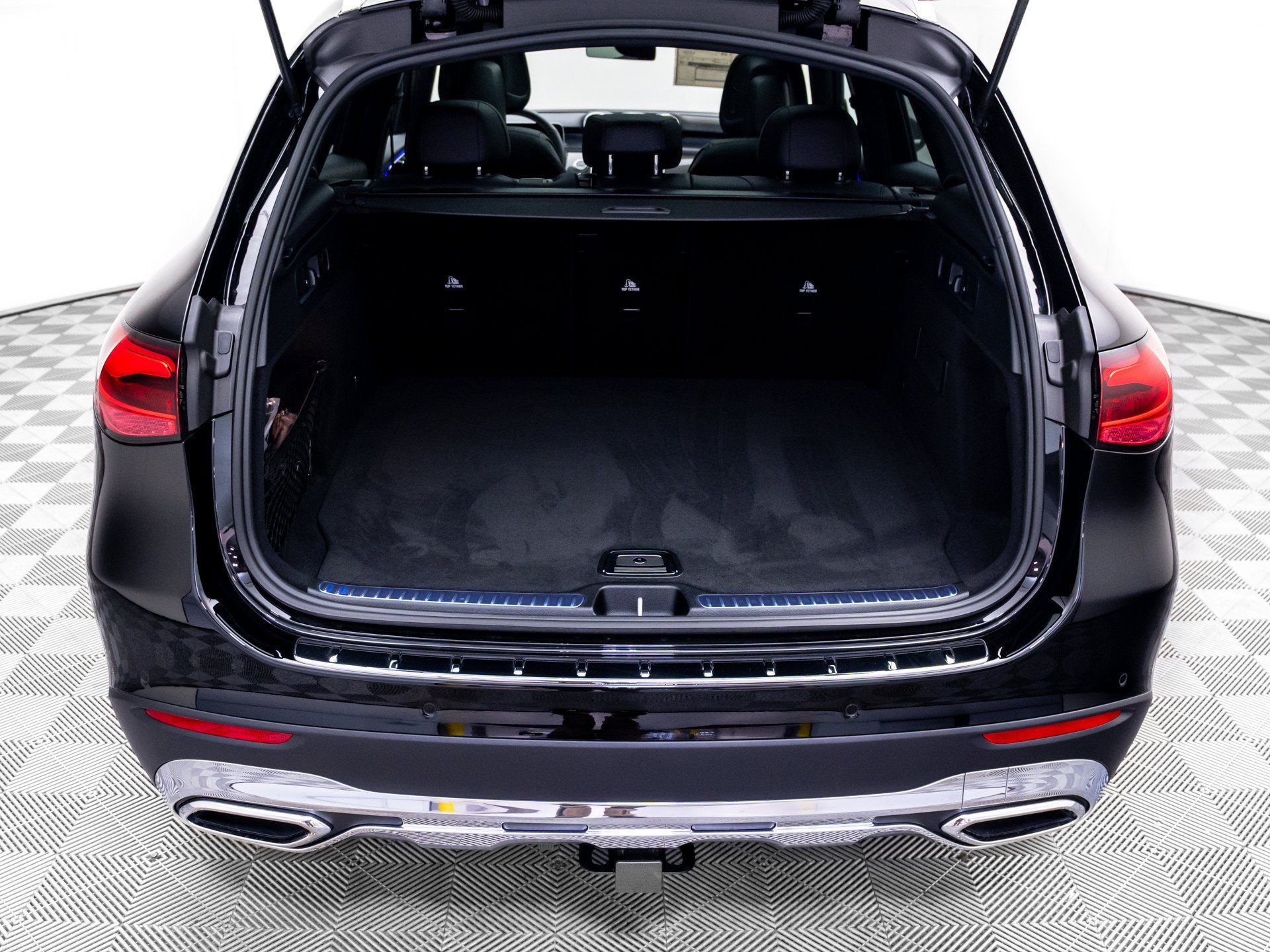 New 2026 Black Mercedes-Benz GLC 300 image 70