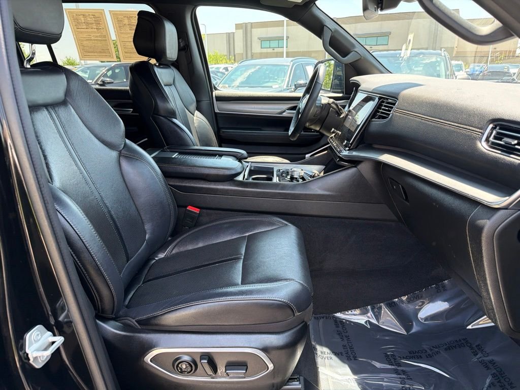 Used 2024 Black Jeep Series II image 19