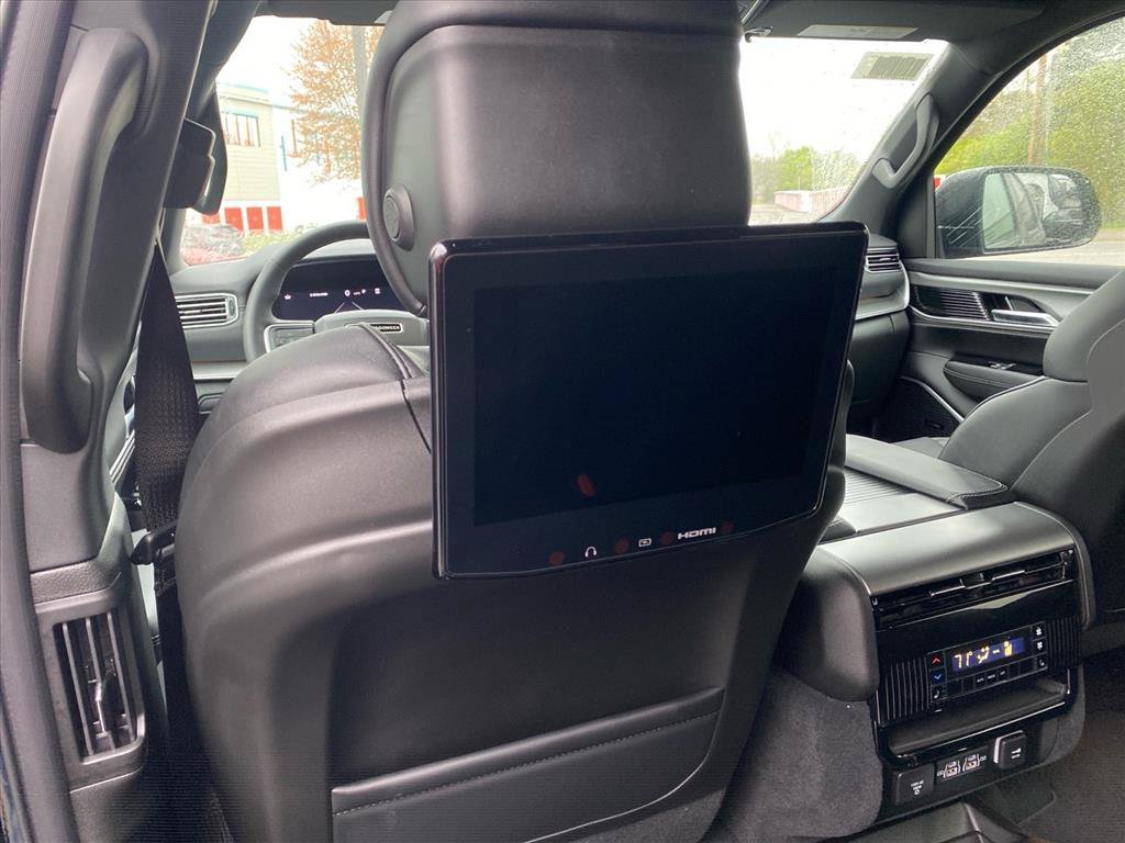 New 2026 High Gloss Black Jeep Limited Altitude image 14
