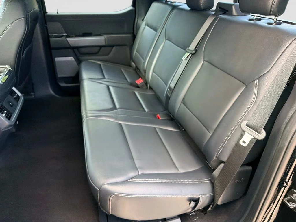 Used 2025 Agate Black Metallic Ford XLT image 14