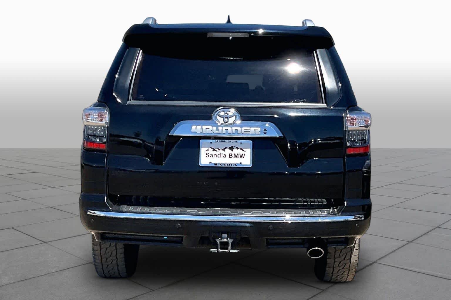 Used 2018 Midnight Black Metallic Toyota Limited image 4