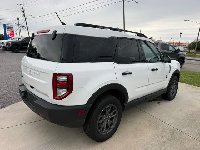 Used 2024 White Ford Big Bend image 10