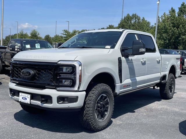 New 2026 Avalanche Ford Lariat image 13