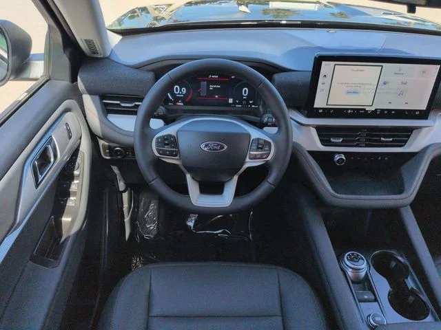 New 2026 Carbonized Gray Metallic Ford Active image 16