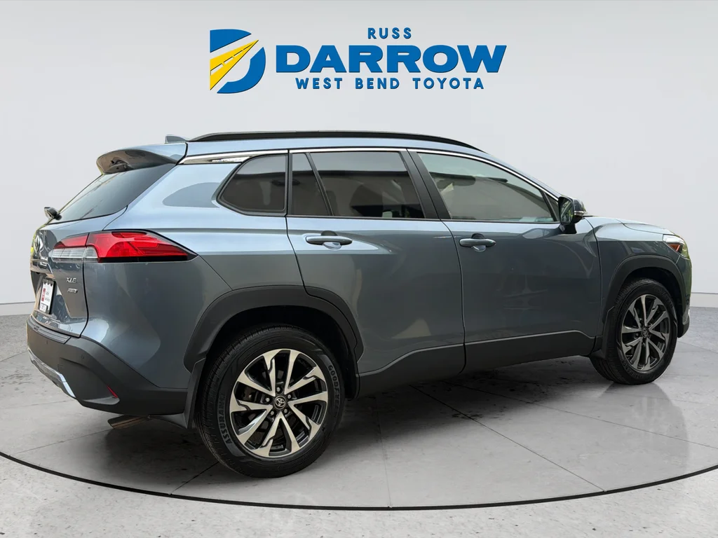 Used 2023 Blue Toyota XLE image 5