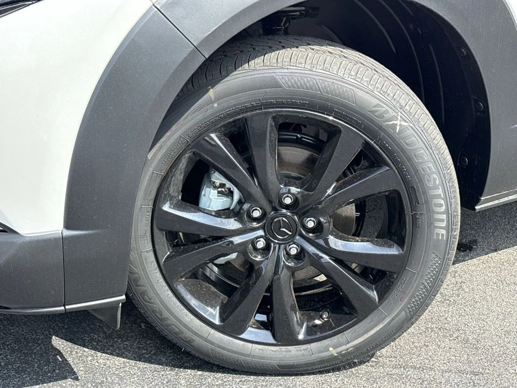 New 2026 Snowflake White Pearl Mazda 2.5 S Aire Edition image 10