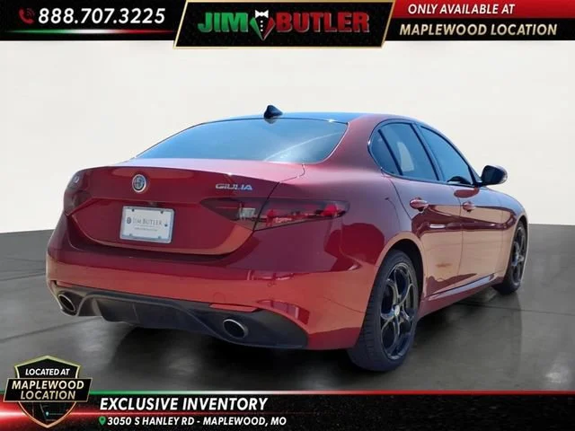 Used 2018  Alfa Romeo Ti Sport image 4
