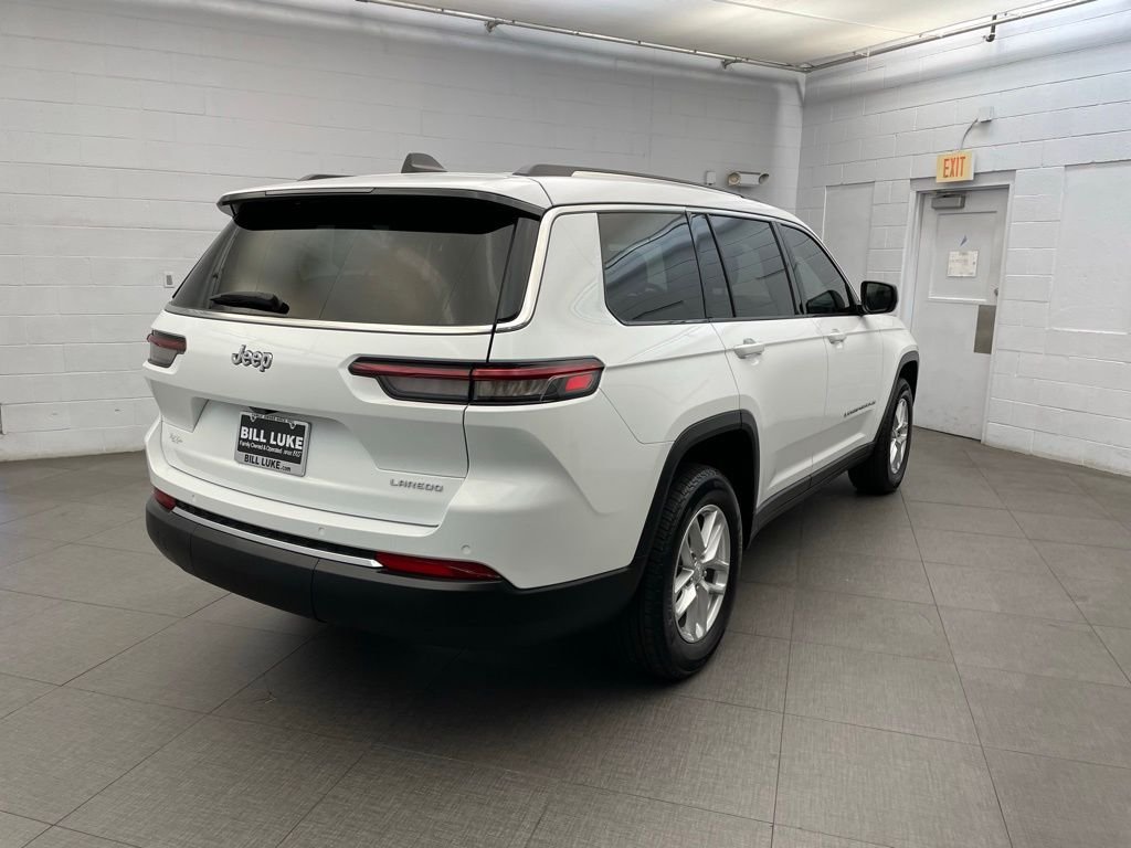 Certified Used 2023 White Jeep Laredo image 7