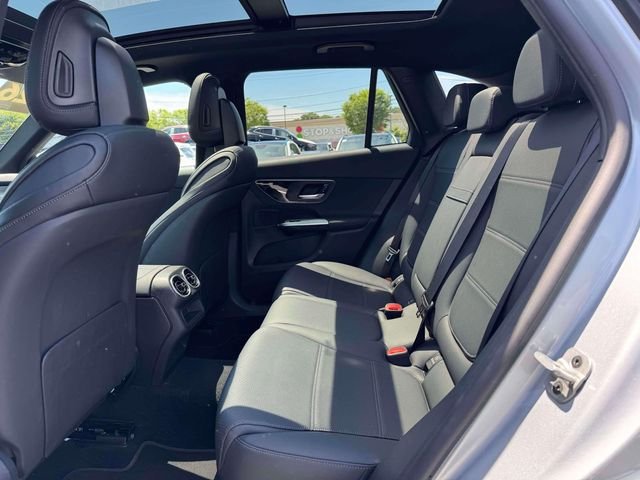 Used 2026 Cirrus Silver Metallic Mercedes-Benz GLC 300 image 33